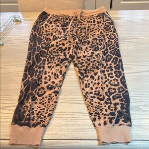 Leopard 🐆 Cashmere Joggers
